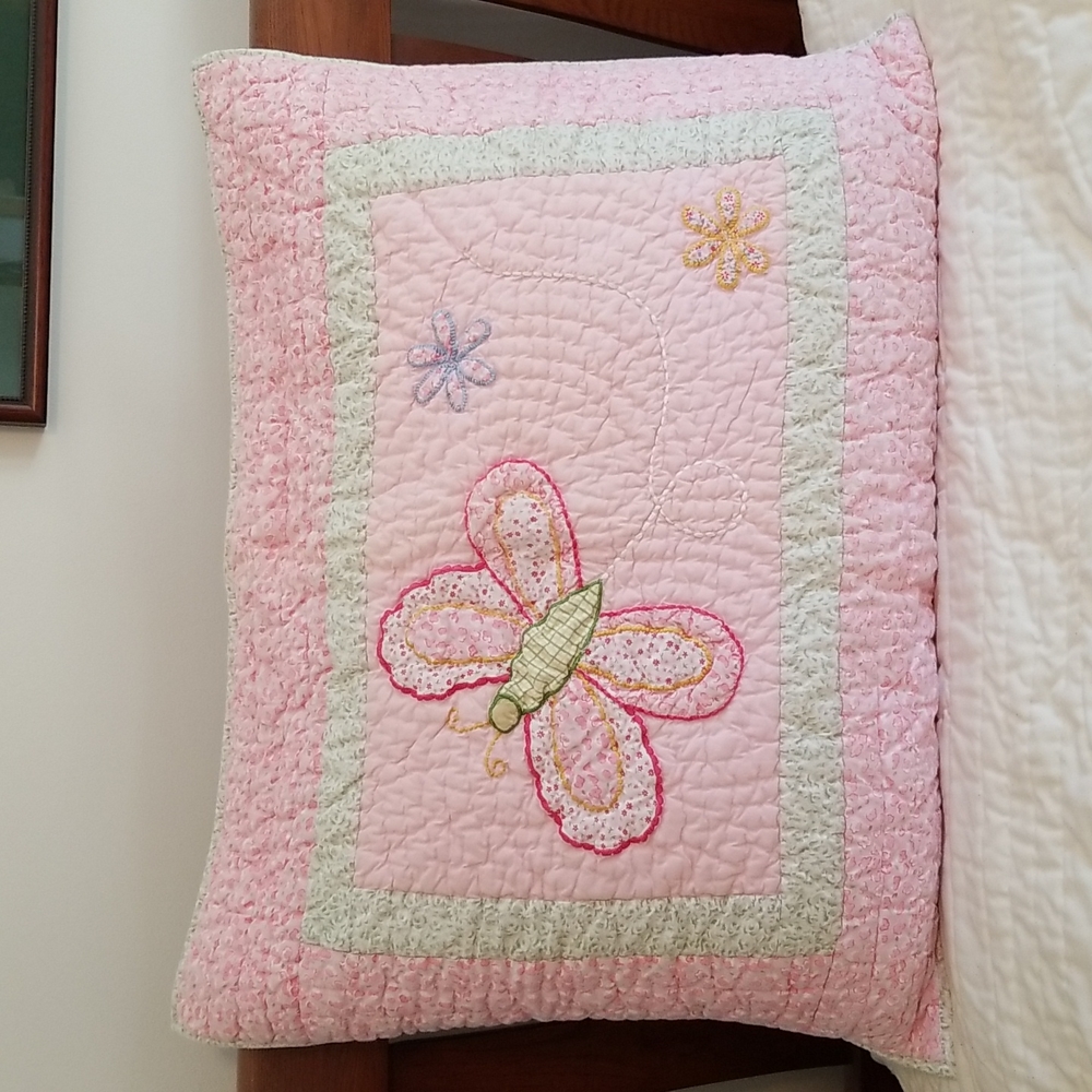 Std. size quilted pillow sham